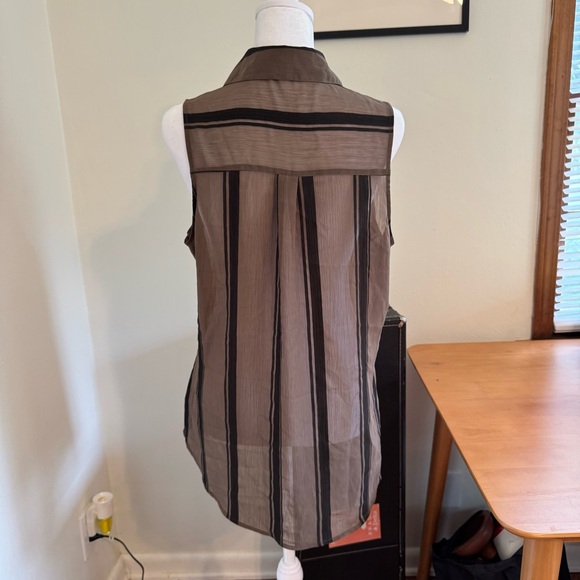 Express Dark Army Green and Black Striped Portofino Sleeveless Shirt - Picture 2 of 6